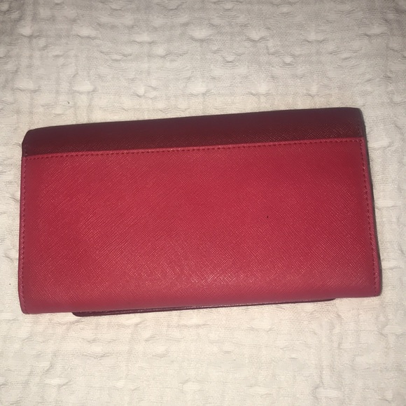Authentic Red and pink Danier Leather wallet - Picture 2 of 5